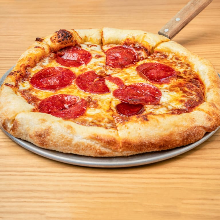 Delicious Pizza Options at Our Restaurant